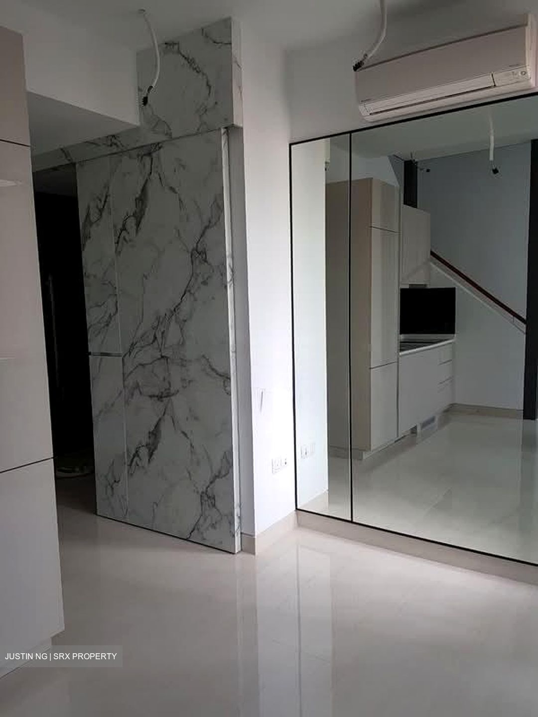 The Centren (D14), Apartment #558598731